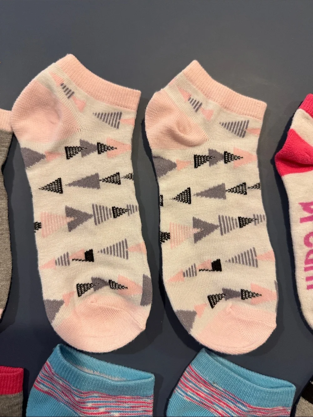 Assorted girls Low-Cut Sock Pack - Pink, Gray, Blue, Black. Never worn